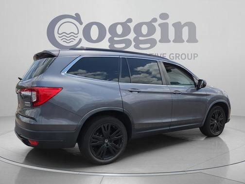 Modern Steel Metallic 2022 Honda Pilot Special Edition