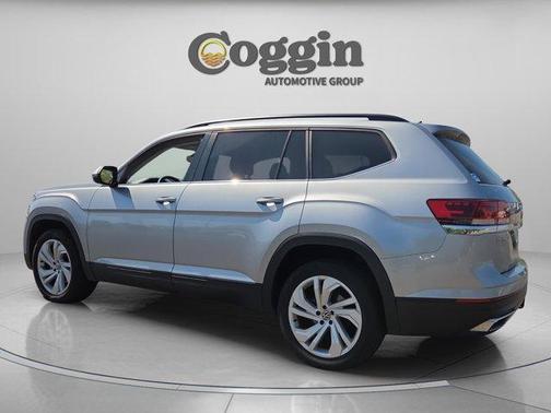 2022 Volkswagen Atlas 3.6L SE w/Technology