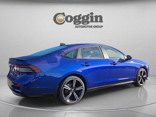 Still Night Pearl 2026 Honda Accord Hybrid Sport