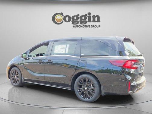 Crystal Black Pearl 2026 Honda Odyssey Sport-L