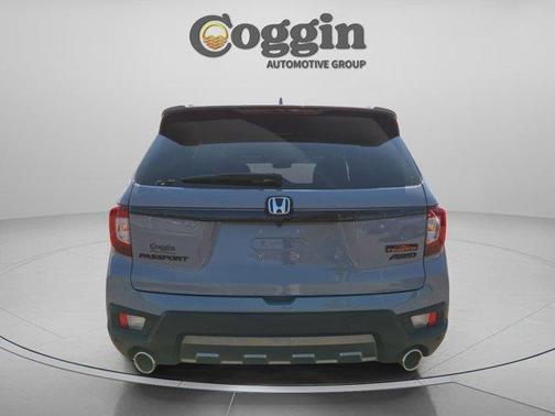 Sonic Gray Pearl 2025 Honda Passport TrailSport