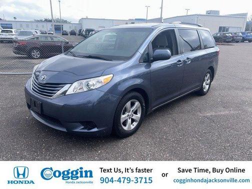 2015 Toyota Sienna LE