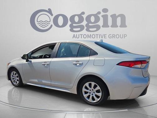 Classic Silver Metallic 2024 Toyota Corolla LE