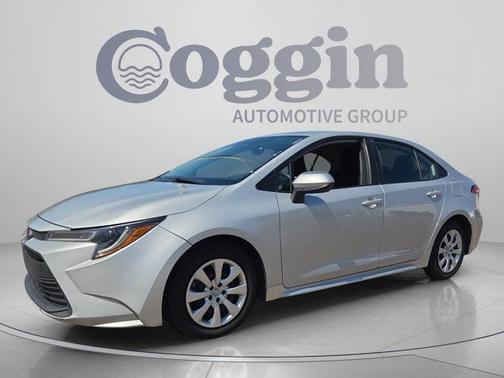 Classic Silver Metallic 2024 Toyota Corolla LE