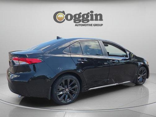 Midnight Black Metallic 2025 Toyota Corolla LE