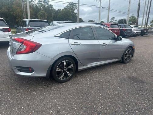 2017 Honda Civic Touring