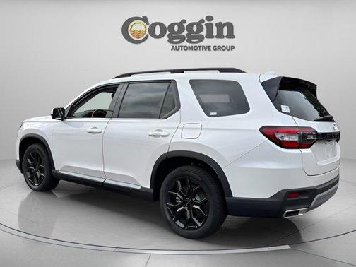 2025 Honda Pilot Touring+