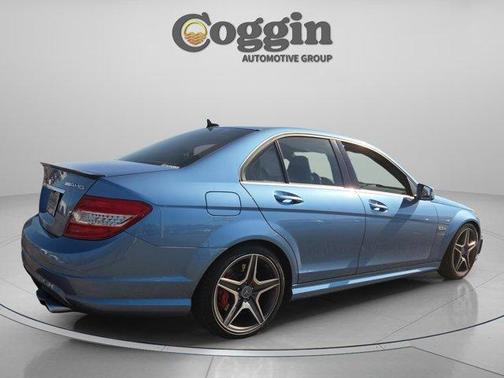 2010 Mercedes-Benz C-Class C 63 AMG