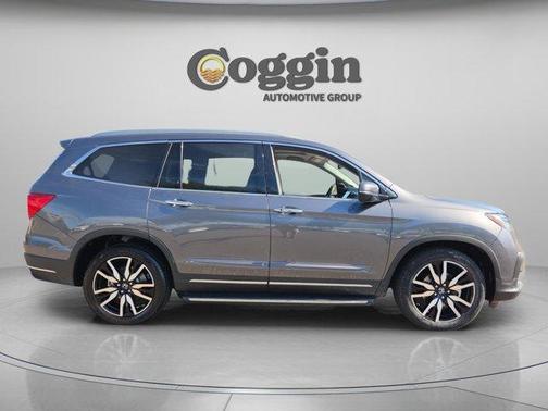 2021 Honda Pilot Touring 8-Passenger