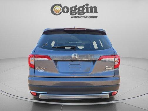 2021 Honda Pilot Touring 8-Passenger