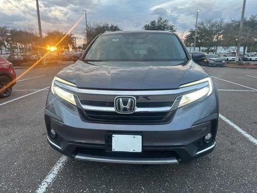 2021 Honda Pilot Touring 8-Passenger