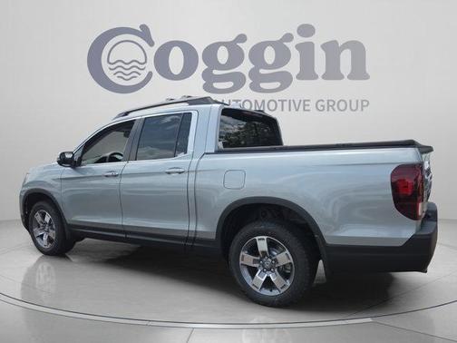 Solar Silver Metallic 2026 Honda Ridgeline RTL