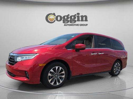 Radiant Red Metallic II 2023 Honda Odyssey EX-L
