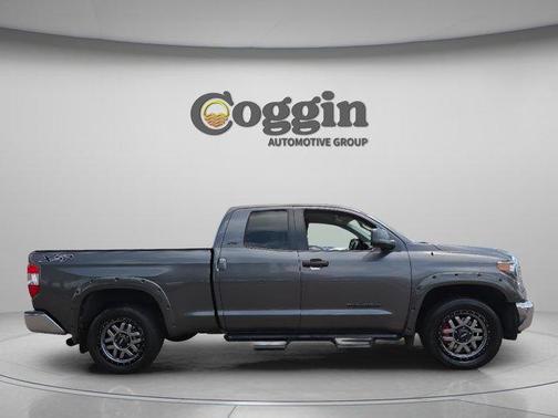 Magnetic Gray Metallic 2019 Toyota Tundra SR
