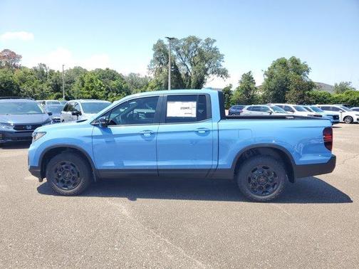 2025 Honda Ridgeline TrailSport+