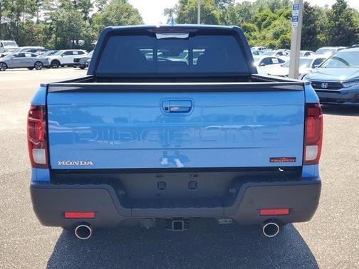 2025 Honda Ridgeline TrailSport+