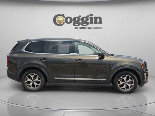 Dark Moss 2020 Kia Telluride EX
