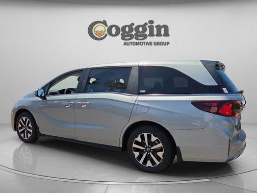 Solar Silver Metallic 2026 Honda Odyssey EX-L