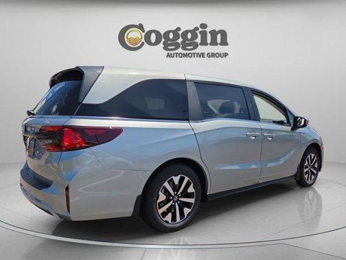Solar Silver Metallic 2026 Honda Odyssey EX-L
