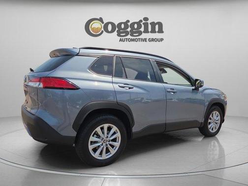 CELESTITE 2022 Toyota Corolla Cross LE