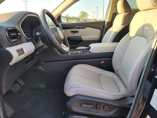 2025 Honda Pilot Touring+