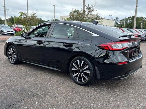 2022 Honda Civic EX-L