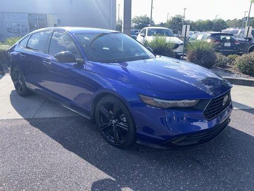 Still Night Pearl 2023 Honda Accord Hybrid Sport-L