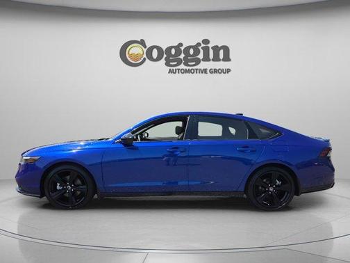 Still Night Pearl 2023 Honda Accord Hybrid Sport-L