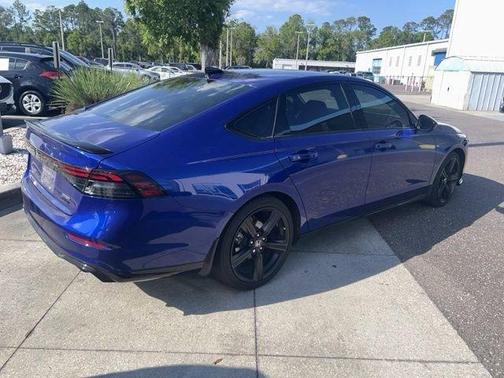 Still Night Pearl 2023 Honda Accord Hybrid Sport-L