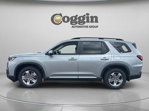 Solar Silver Metallic 2026 Honda Pilot EX-L