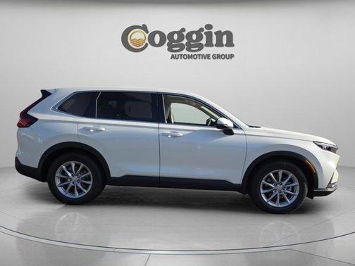 Platinum White Pearl 2026 Honda CR-V EX