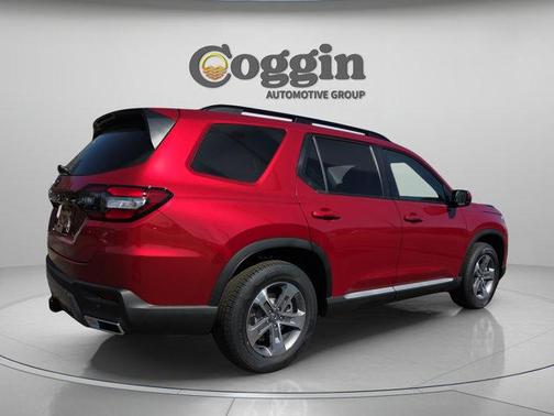 Radiant Red Metallic II 2026 Honda Pilot EX-L
