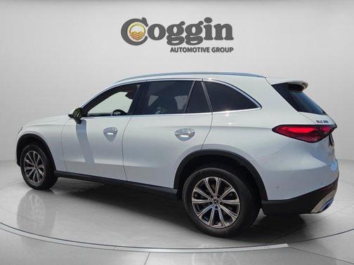 Polar White 2023 Mercedes-Benz GLC 300 Base 4MATIC