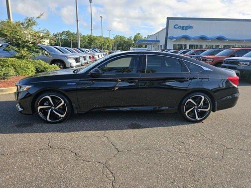 2022 Honda Accord Hybrid Sport