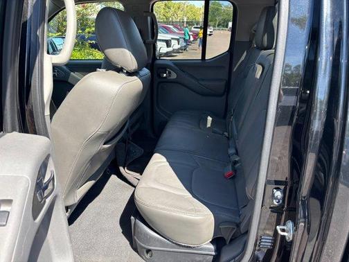 2019 Nissan Frontier SL