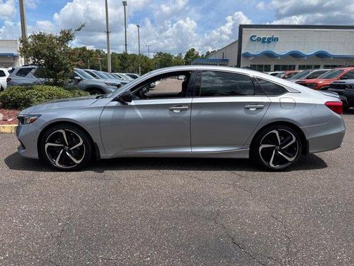 2022 Honda Accord Sport SE