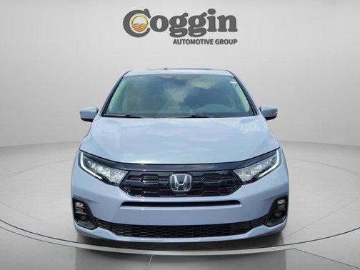 Sonic Gray Pearl 2026 Honda Odyssey Touring
