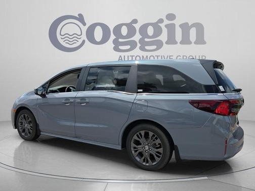 Sonic Gray Pearl 2026 Honda Odyssey Touring