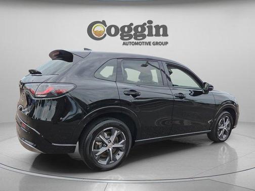 Crystal Black Pearl 2024 Honda HR-V EX-L