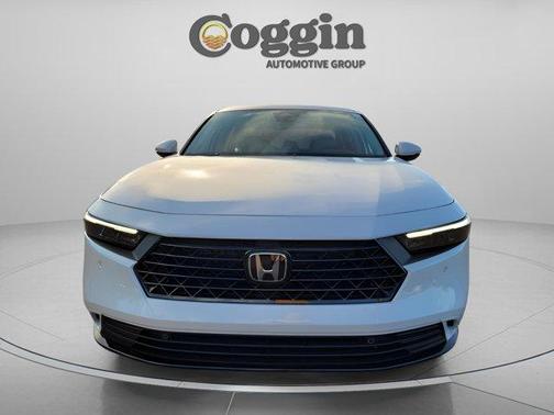 Platinum White Pearl 2025 Honda Accord Hybrid EX-L
