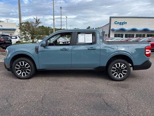 2023 Ford Maverick Lariat