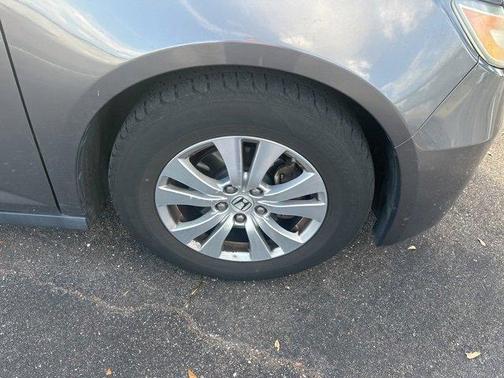 2016 Honda Odyssey SE