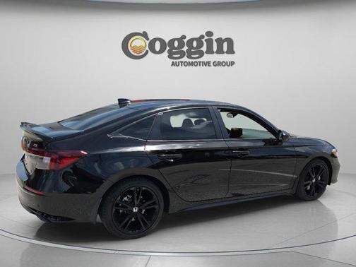 Crystal Black Pearl 2025 Honda Civic Si