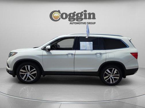 White Diamond Pearl 2018 Honda Pilot Elite