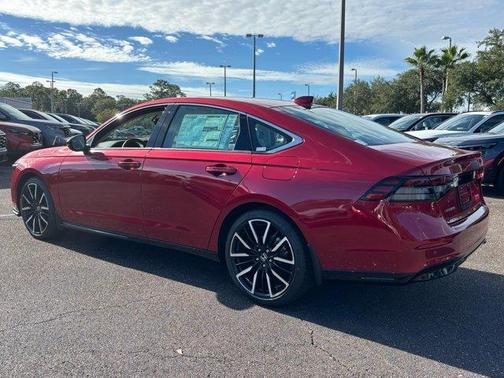 2025 Honda Accord Hybrid Touring