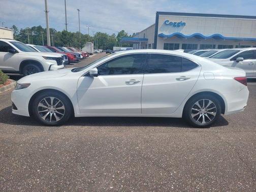 2017 Acura TLX w/Technology Package
