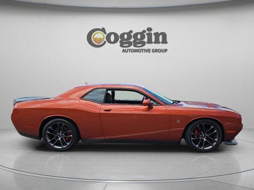 Sinamon Stick 2021 Dodge Challenger R/T Scat Pack