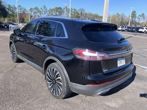 2022 Lincoln Nautilus Black Label
