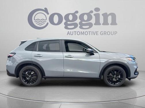 Urban Gray Pearl 2027 Honda HR-V Sport