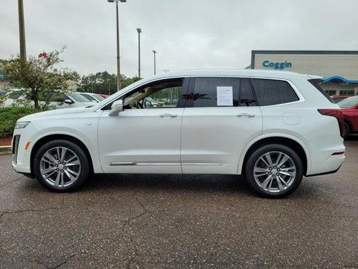 2024 Cadillac XT6 Premium Luxury FWD